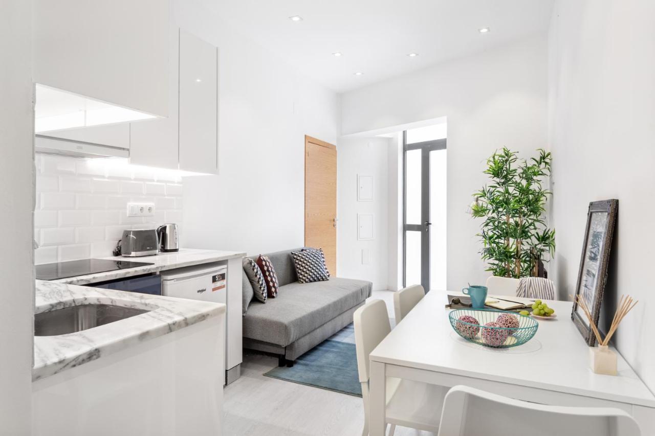 Altido Stylish Arroios Apartments, 20 Min To Centre Lisbon Exterior photo