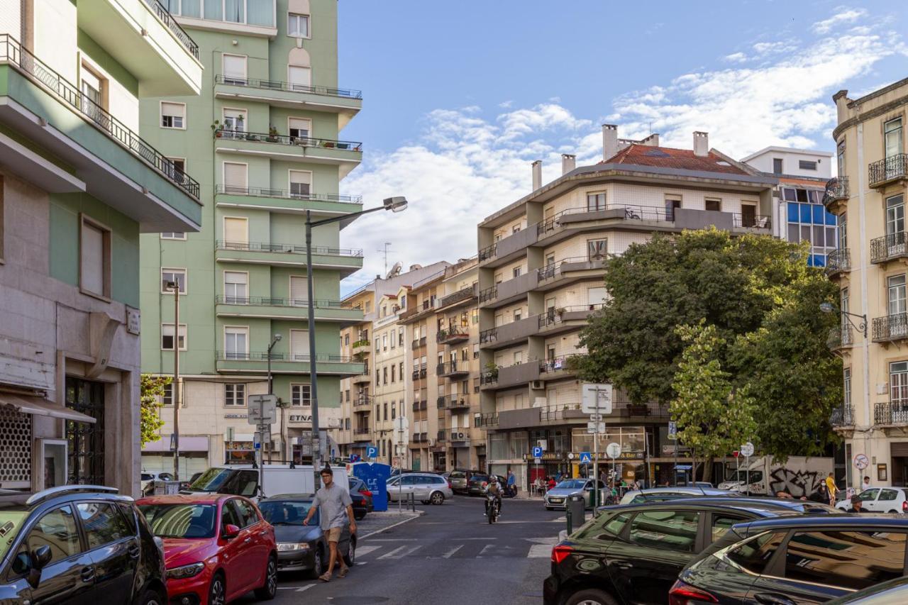 Altido Stylish Arroios Apartments, 20 Min To Centre Lisbon Exterior photo